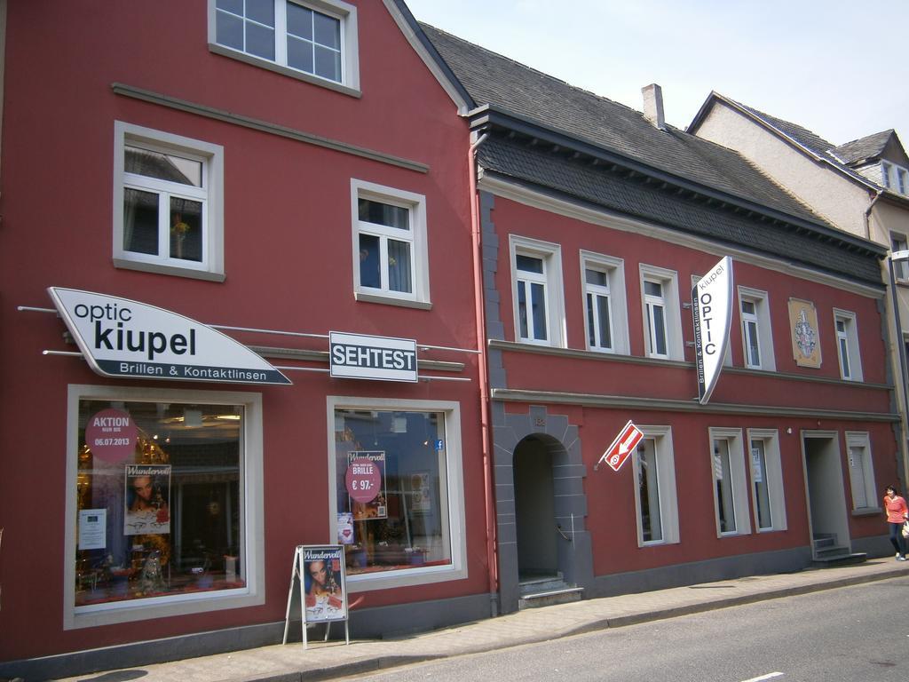 Ferienwohnung Am Nuerburgring 2.Og Adenau Eksteriør bilde